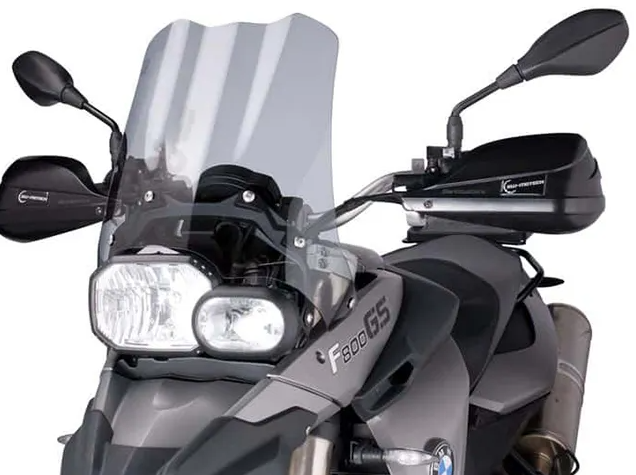 Mehr Windschutz für die BMW F800: Was du an der Scheibe verbessern kannst